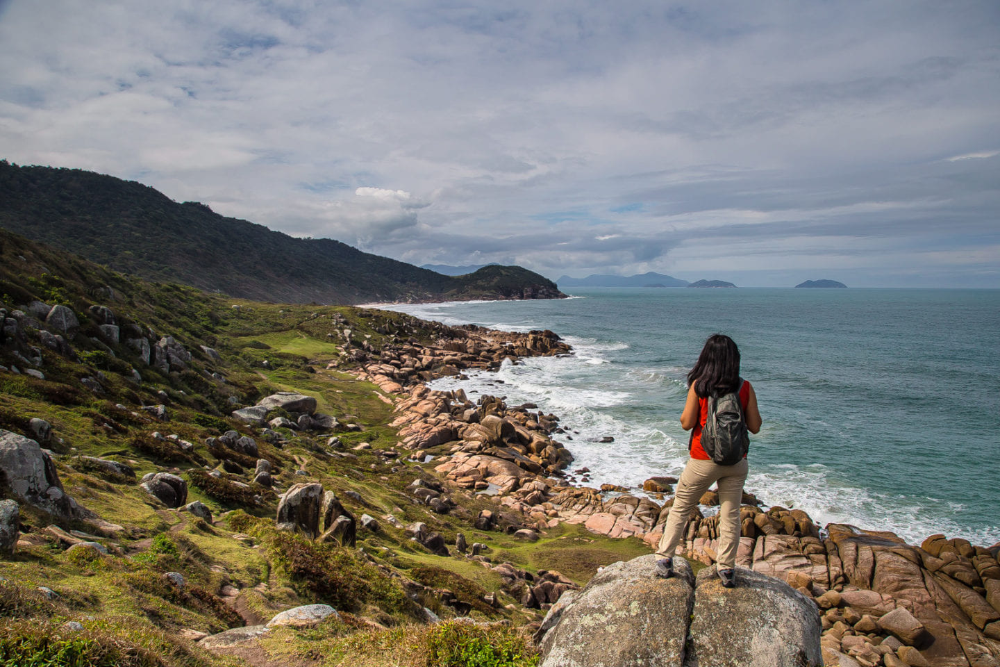 Julie ready to take on the panoramic trail at Guarda do Embau, Brazil
